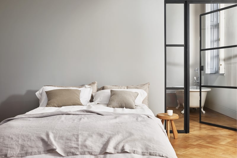 Sơn nước nội thất Maxilite Hi-Cover từ Dulux