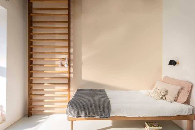 Dulux Rapidry Satin Matt