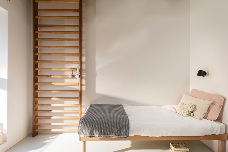 Dulux Rapidry Satin Matt