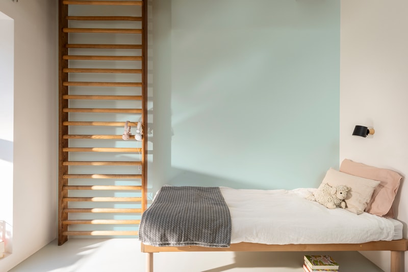 Dulux Rapidry Satin Matt