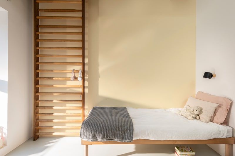 Sơn nước nội thất Maxilite Total từ Dulux Bề Mặt Mờ