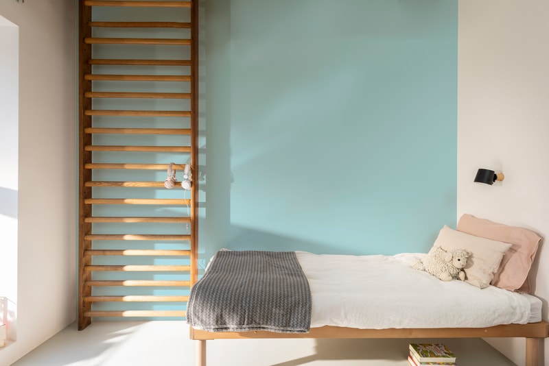 Sơn nước nội thất Maxilite Total từ Dulux Bề Mặt Mờ