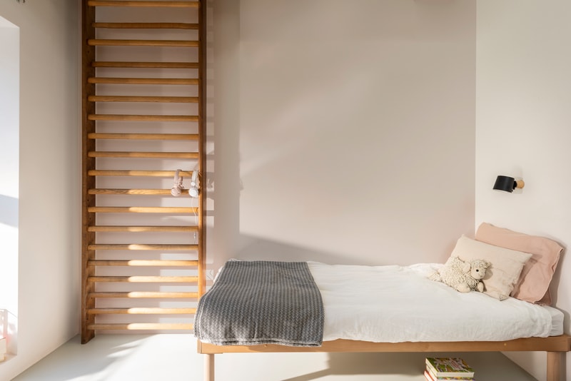 Dulux Rapidry Satin Matt