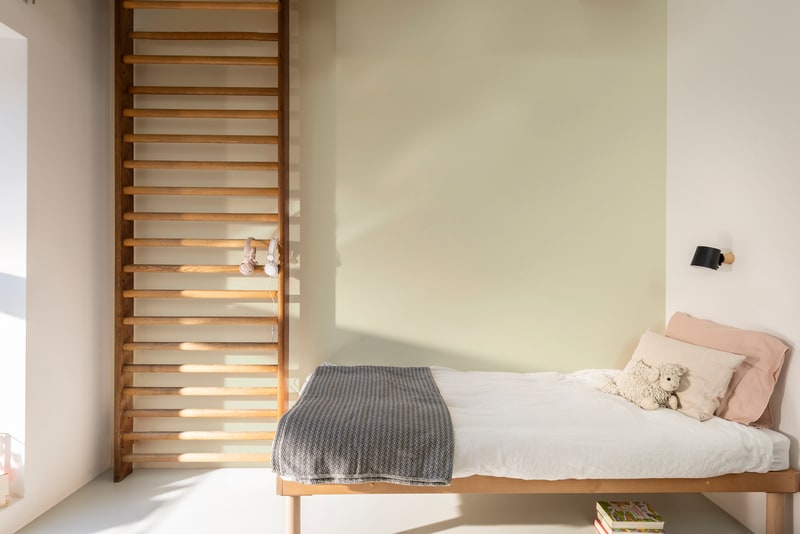 Dulux Rapidry Satin Matt