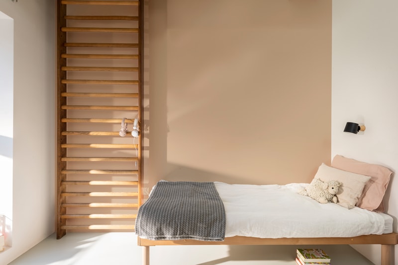 Dulux Rapidry Satin Matt