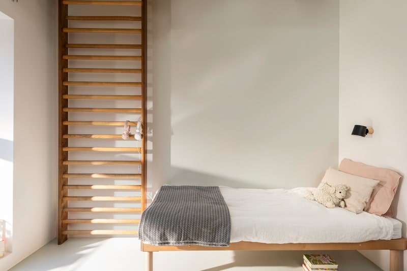 Dulux Rapidry Satin Matt