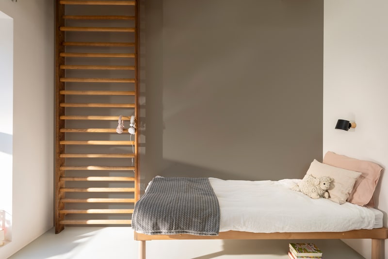 Dulux Rapidry Satin Matt