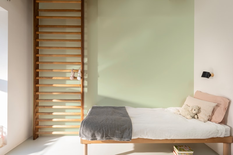 Sơn nước nội thất Maxilite Total từ Dulux Bề Mặt Mờ