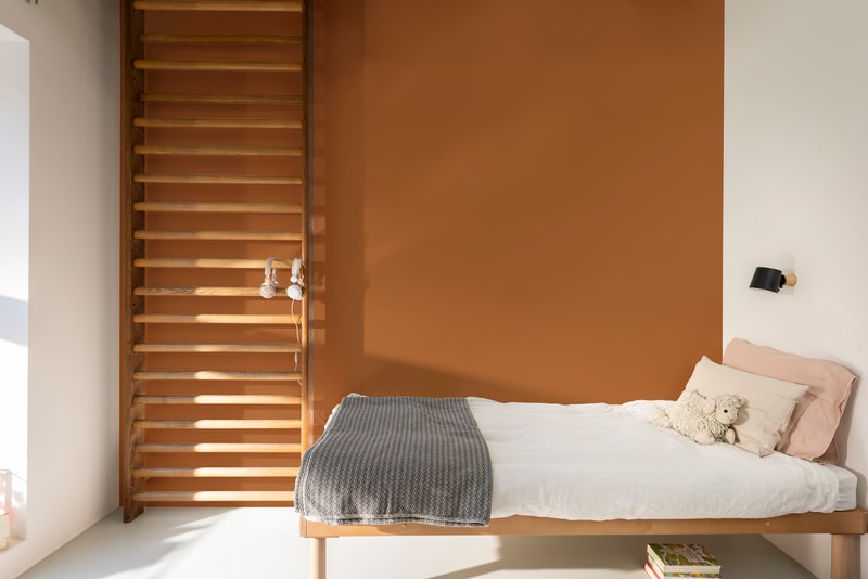 Velvet Touch Pearl Glo