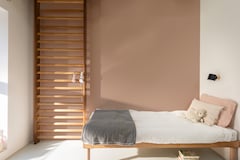 Dulux Ambiance Velvet Touch Pearl Glo