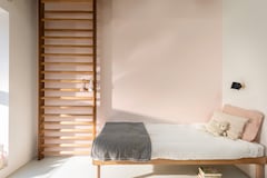 Dulux Light & Space