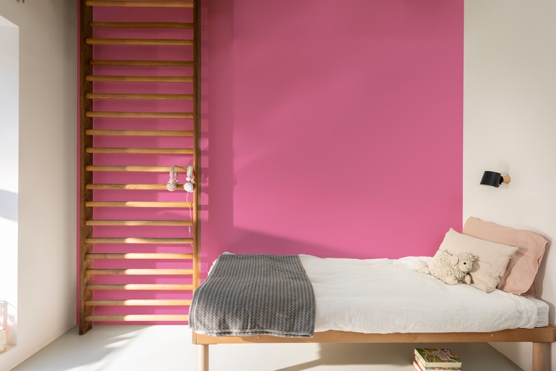 Dulux Trade Vinyl Soft Sheen