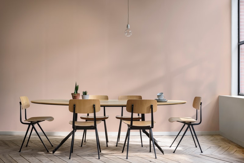 Sơn nước nội thất Maxilite Hi-Cover từ Dulux