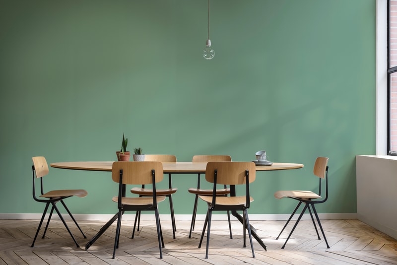 Dulux Trade Vinyl Soft Sheen