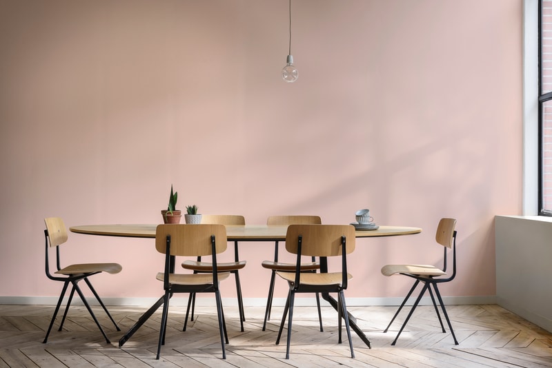 Sơn nước nội thất Maxilite Total từ Dulux Bề Mặt Mờ