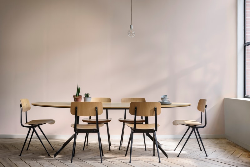 Sơn nước nội thất Maxilite Total từ Dulux Bề Mặt Mờ