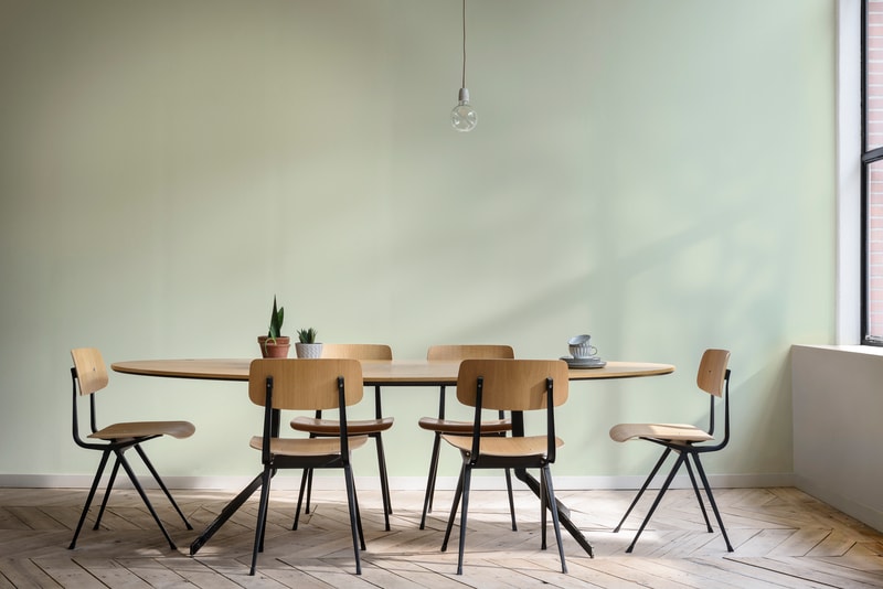Sơn nước nội thất Maxilite Total từ Dulux Bề Mặt Mờ