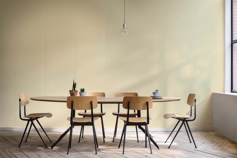 Sơn nước nội thất Maxilite Total từ Dulux Bề Mặt Mờ