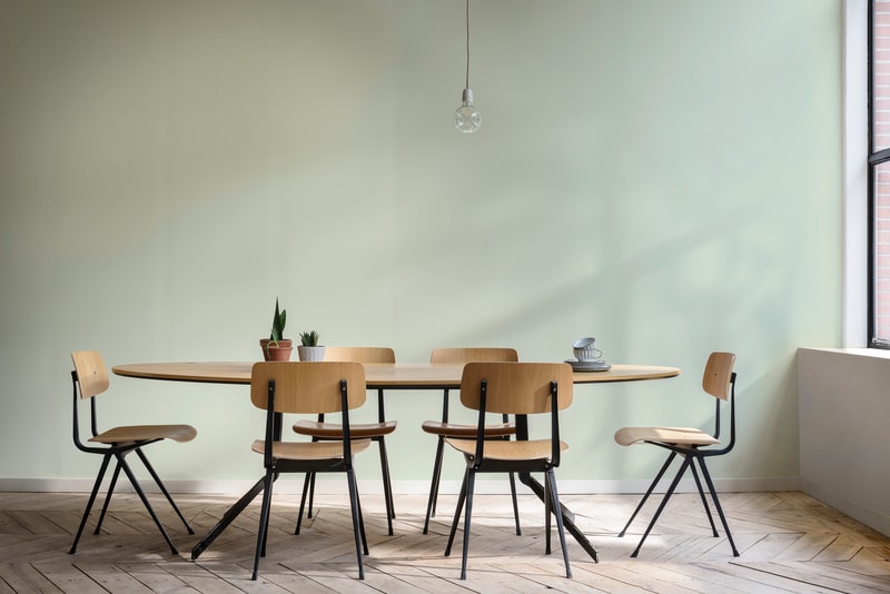 Sơn nước nội thất Maxilite Total từ Dulux Bề Mặt Mờ