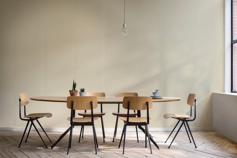 Sơn nước nội thất Maxilite Total từ Dulux Bề Mặt Mờ