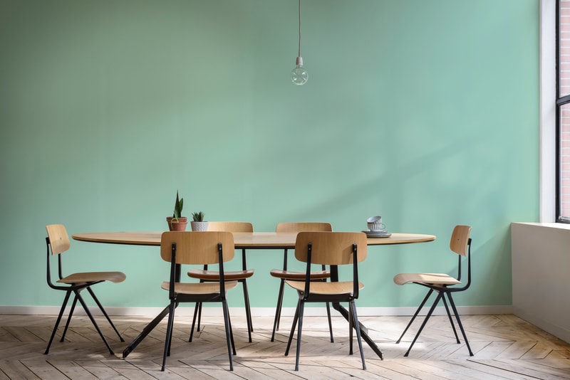 Sơn nước nội thất Maxilite Hi-Cover từ Dulux