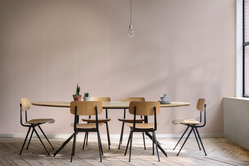 Sơn nước nội thất Maxilite Total từ Dulux Bề Mặt Mờ