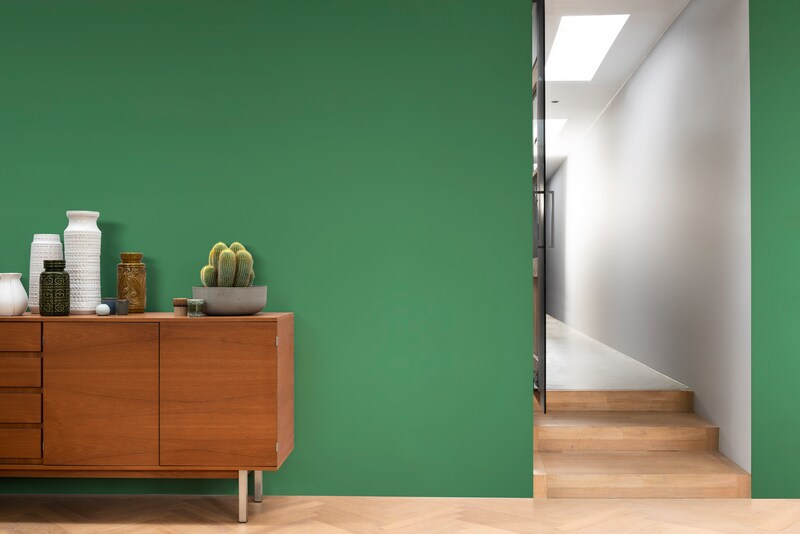 Dulux Pearlglo Solvent Based Tinted