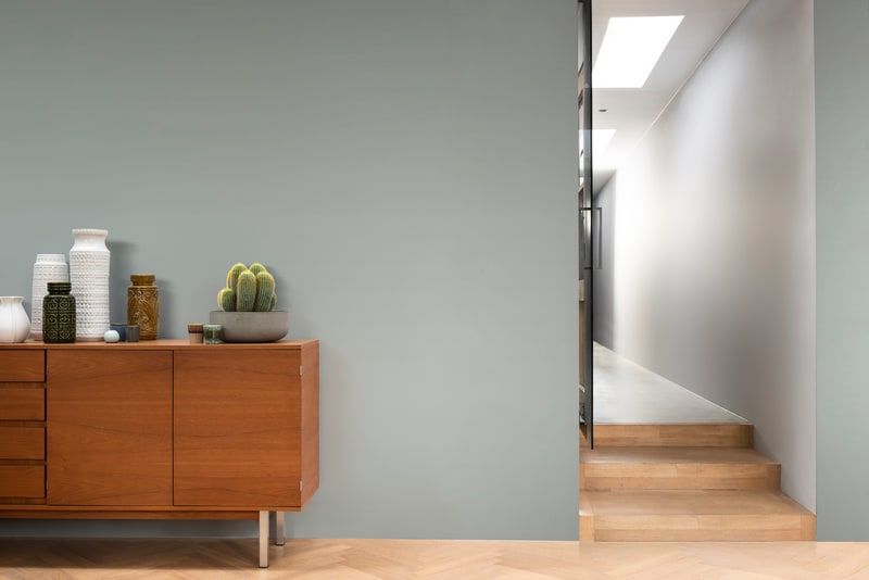 Dulux Gloss Enamel Tinted