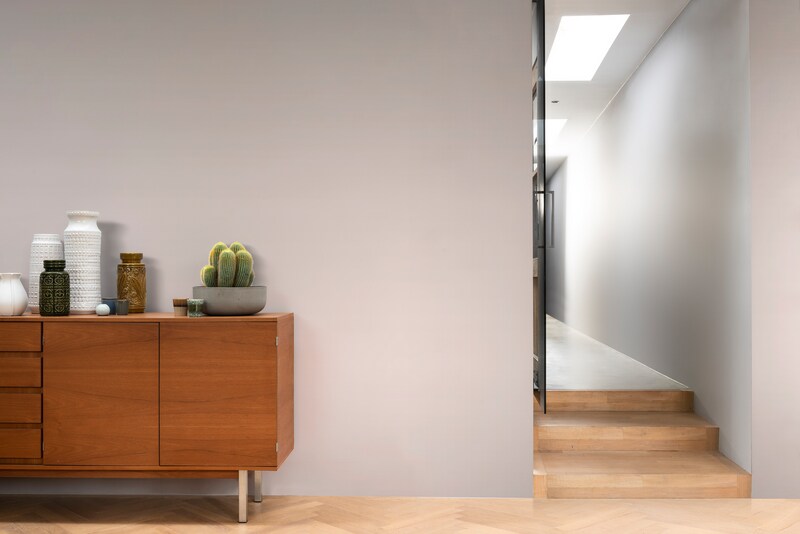 Dulux Light & Space