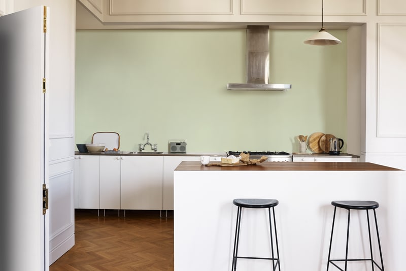 Sơn nước nội thất Maxilite Total từ Dulux Bề Mặt Mờ