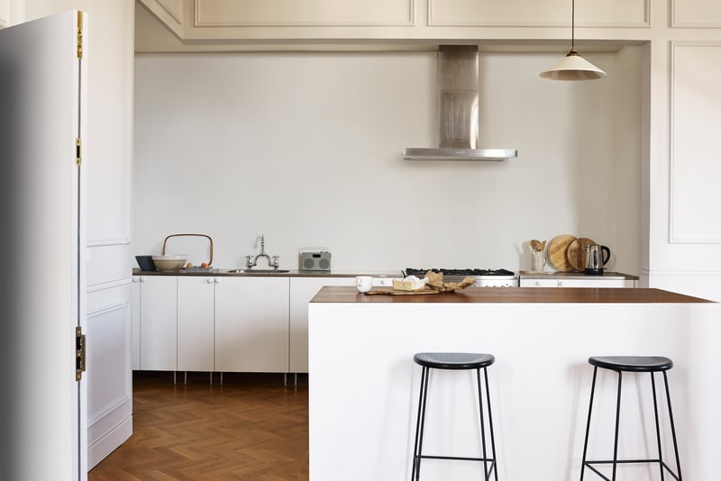 Sơn nước nội thất Maxilite Hi-Cover từ Dulux