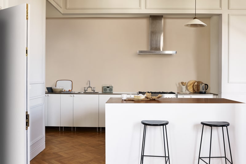 Dulux Luxurious Silk