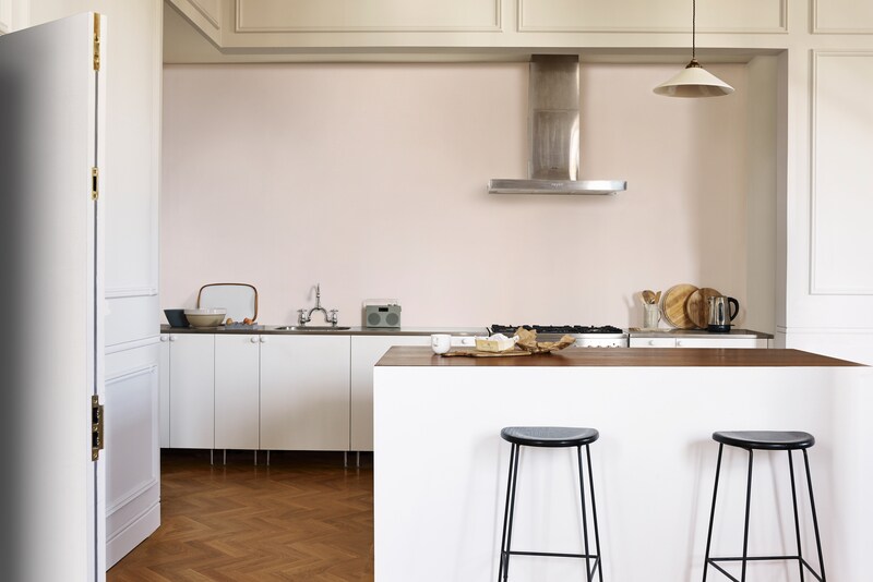 Dulux Light & Space