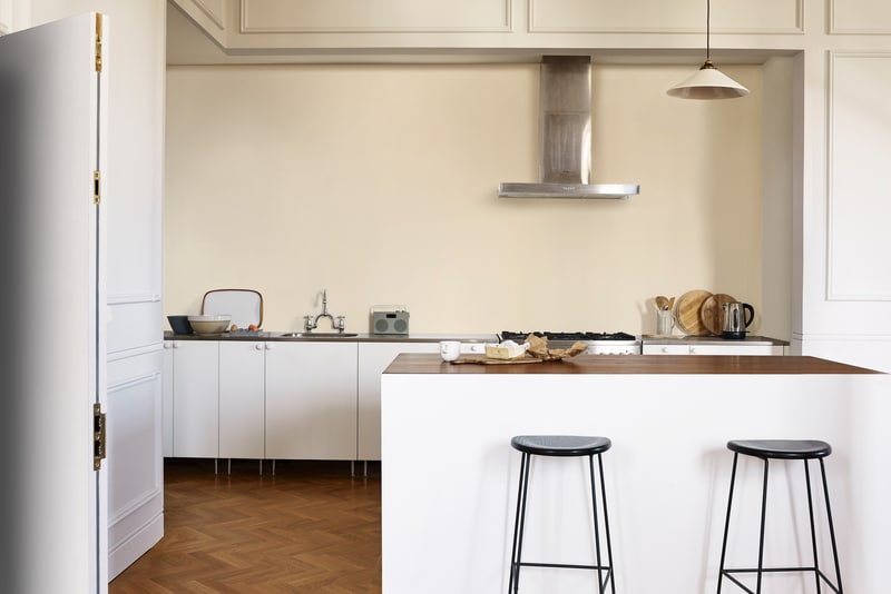 Sơn nước nội thất Maxilite Hi-Cover từ Dulux