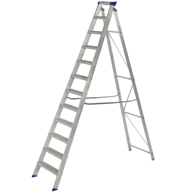 Werner 714 Series MasterTrade Aluminium stepladder
