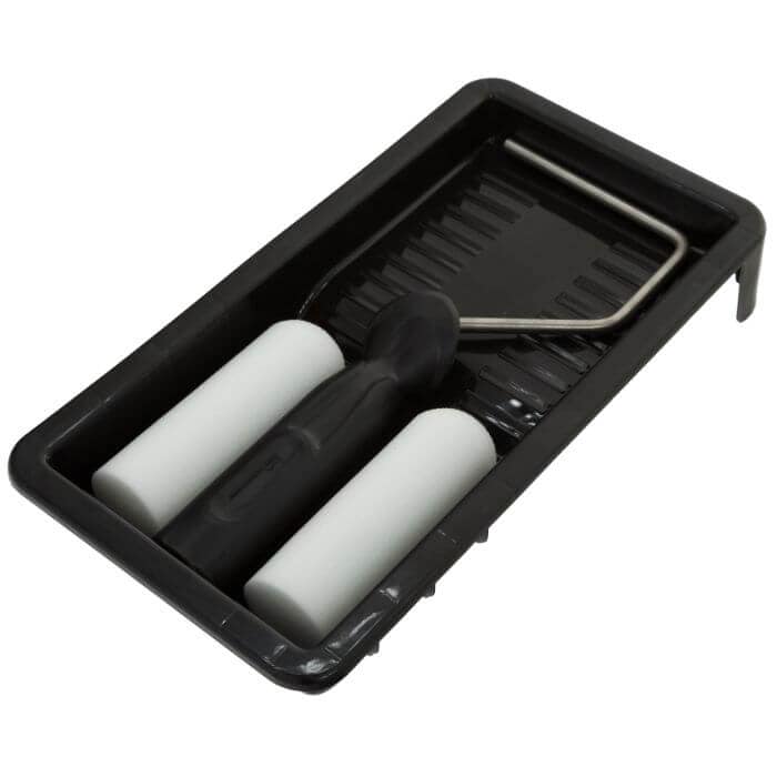 Dulux Decorator Centre Glosser Pack With x2 Roller Sleeves