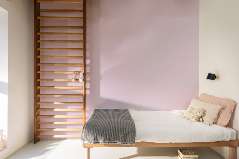 Dulux Trade Satinwood