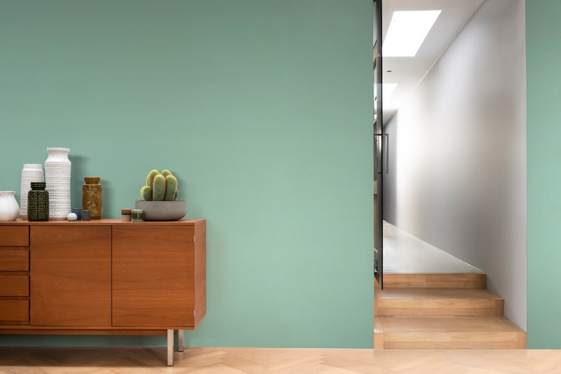 Sơn nước nội thất Maxilite Hi-Cover từ Dulux