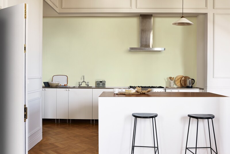 Dulux Light & Space