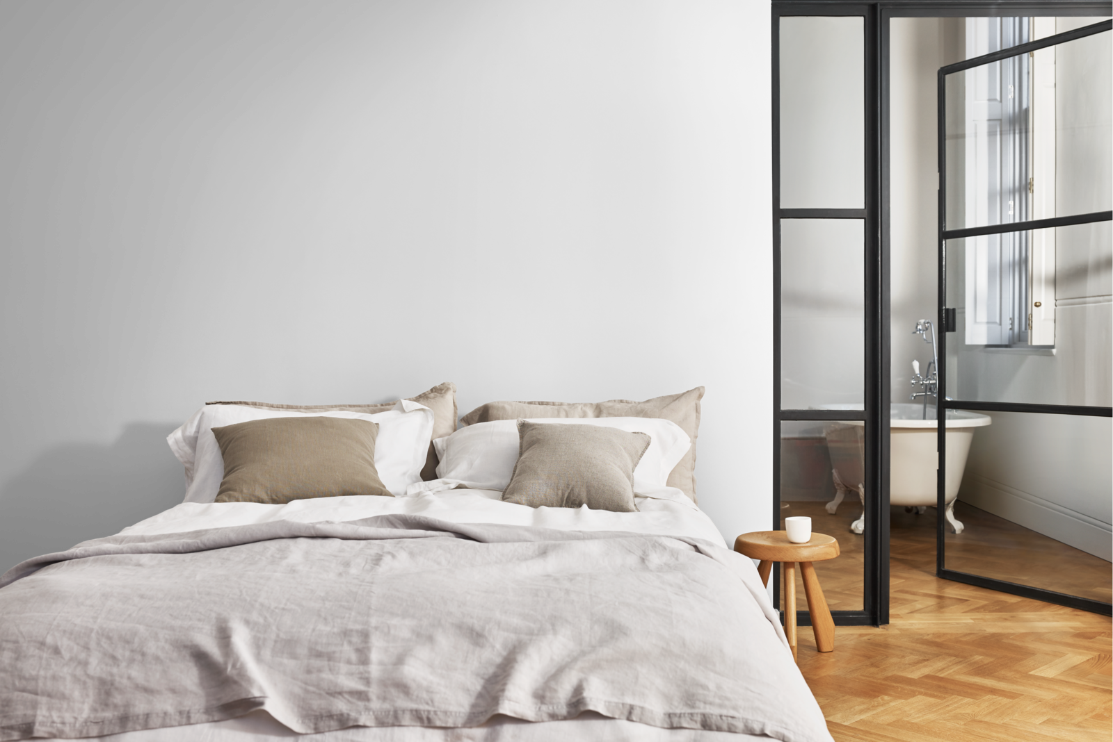 Dulux Colour Tester Red Stallion 1, 30ML